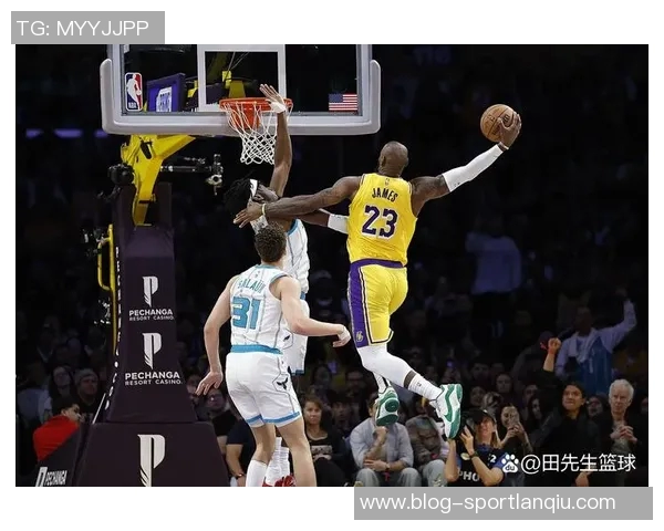 詹姆斯职业生涯首次在比赛最后一分钟遭遇盖帽与抢断的双重挑战