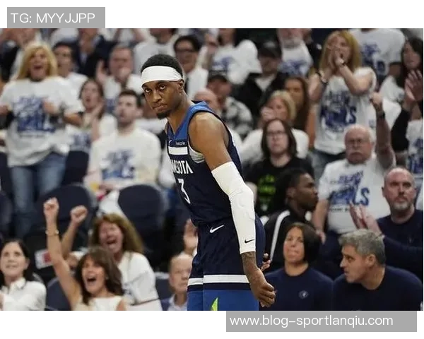 芬奇透露麦克丹尼尔斯脚踝伤势恢复良好今日参与部分训练状态良好 芬奇透露麦克丹尼尔斯脚踝伤势恢复良好今日参与部分训练状态良好